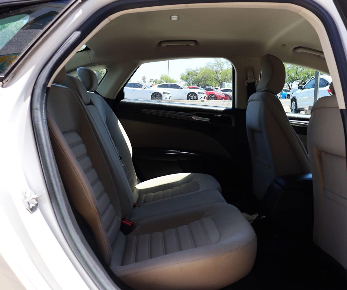 Used 2018 Ford Fusion S FWD image 27