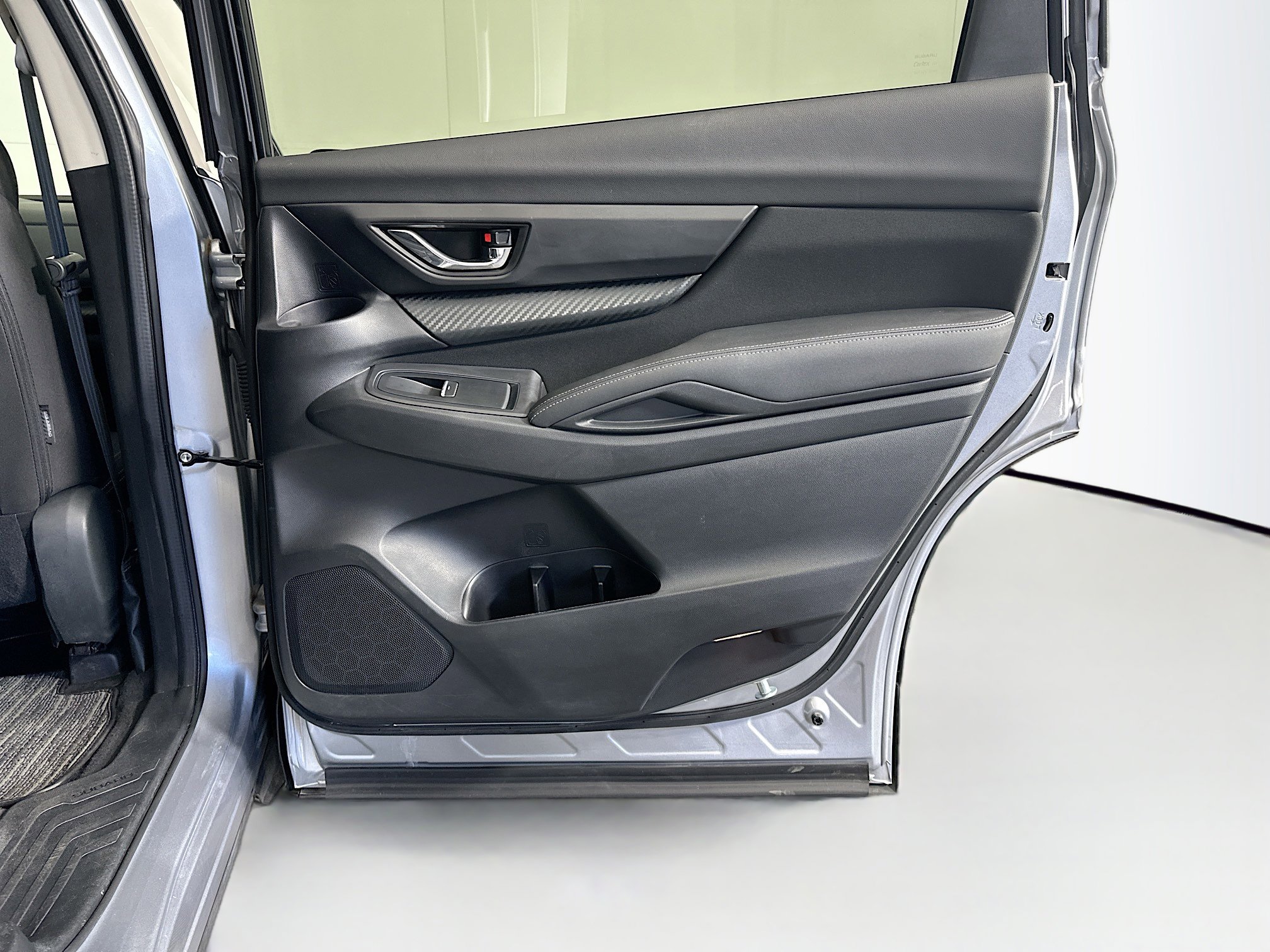 Used 2025 Subaru Ascent Premium AWD/4WD image 31