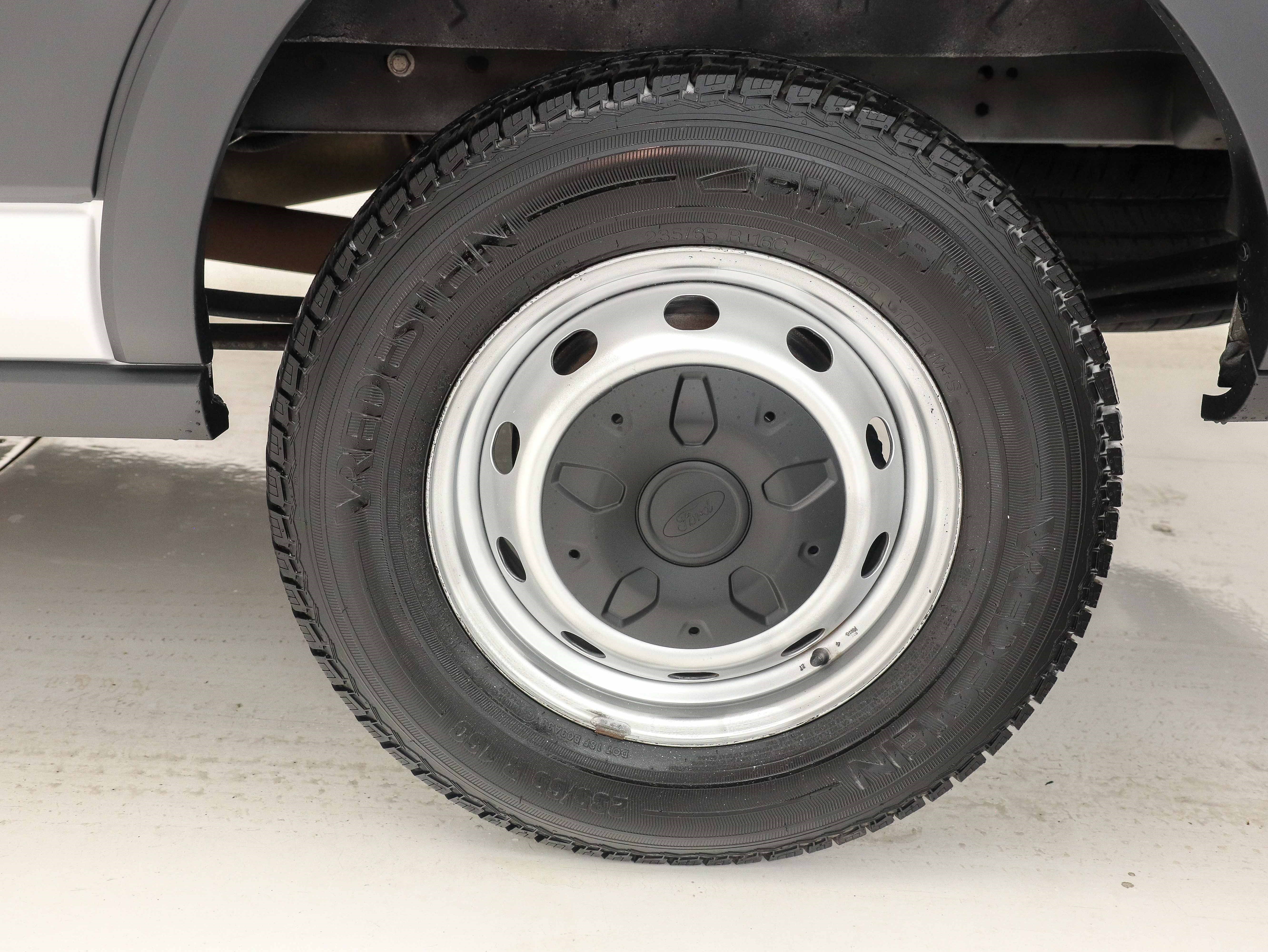 Used 2016 Ford Transit 250 148 Medium Roof image 64