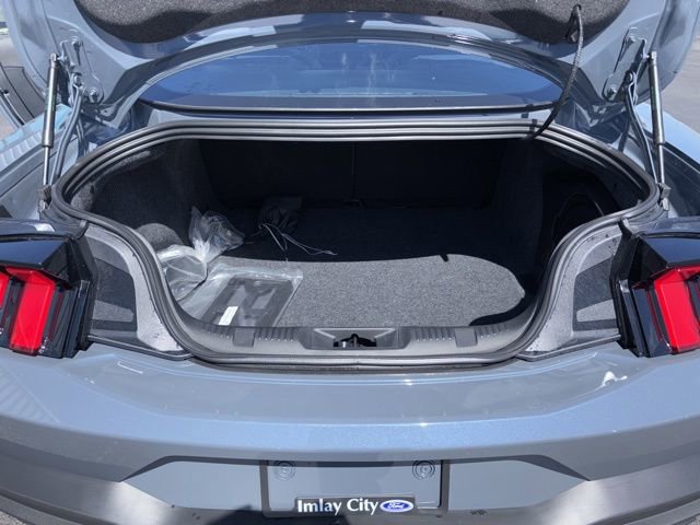 Used 2024 Ford Mustang Dark Horse RWD image 17