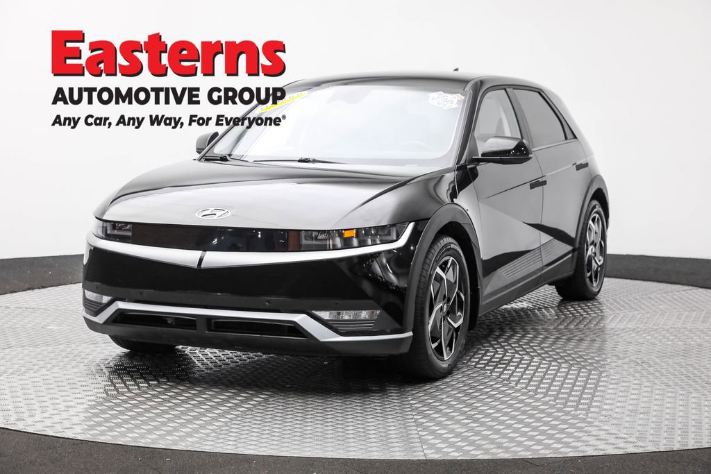 Used 2023 Hyundai Ioniq 5 SEL image 1