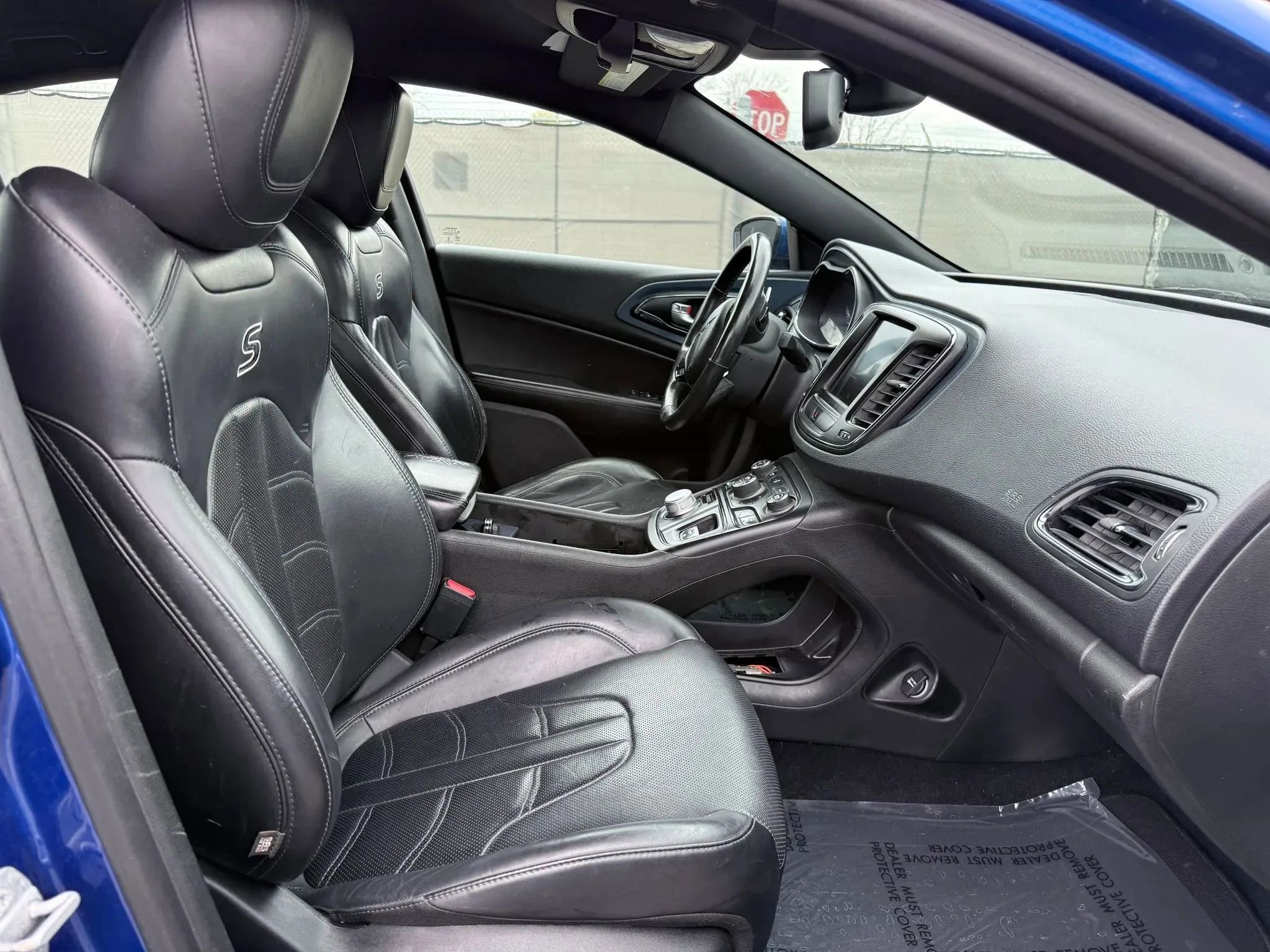 Used 2015 Chrysler 200 S w/ Navigation & Sound Group I image 18