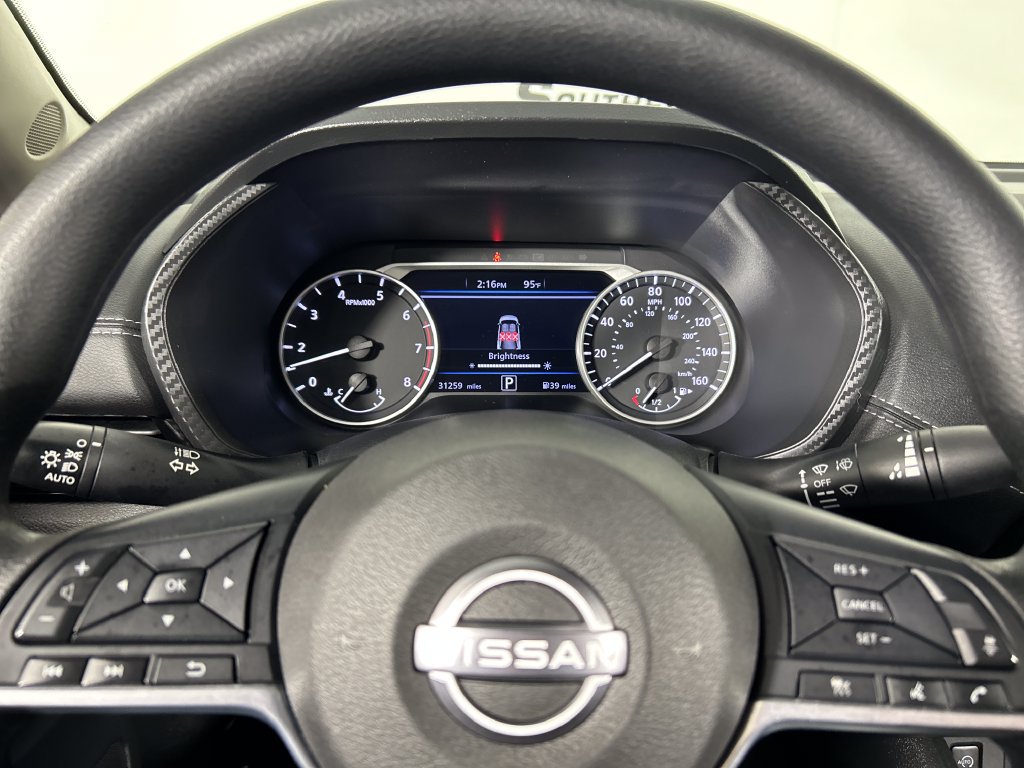 Used 2025 Nissan Sentra SV FWD image 13