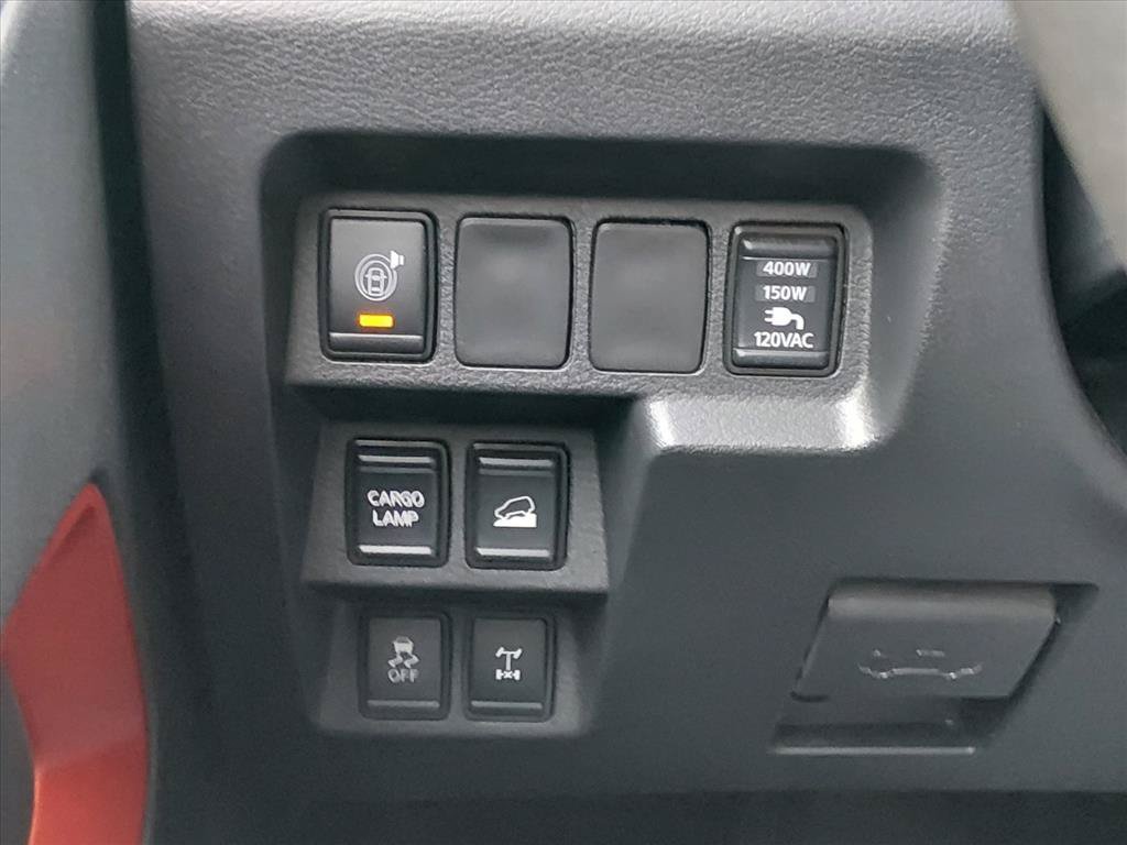 Certified 2025 Nissan Frontier PRO-4X w/ Pro Convenience Package AWD/4WD image 25