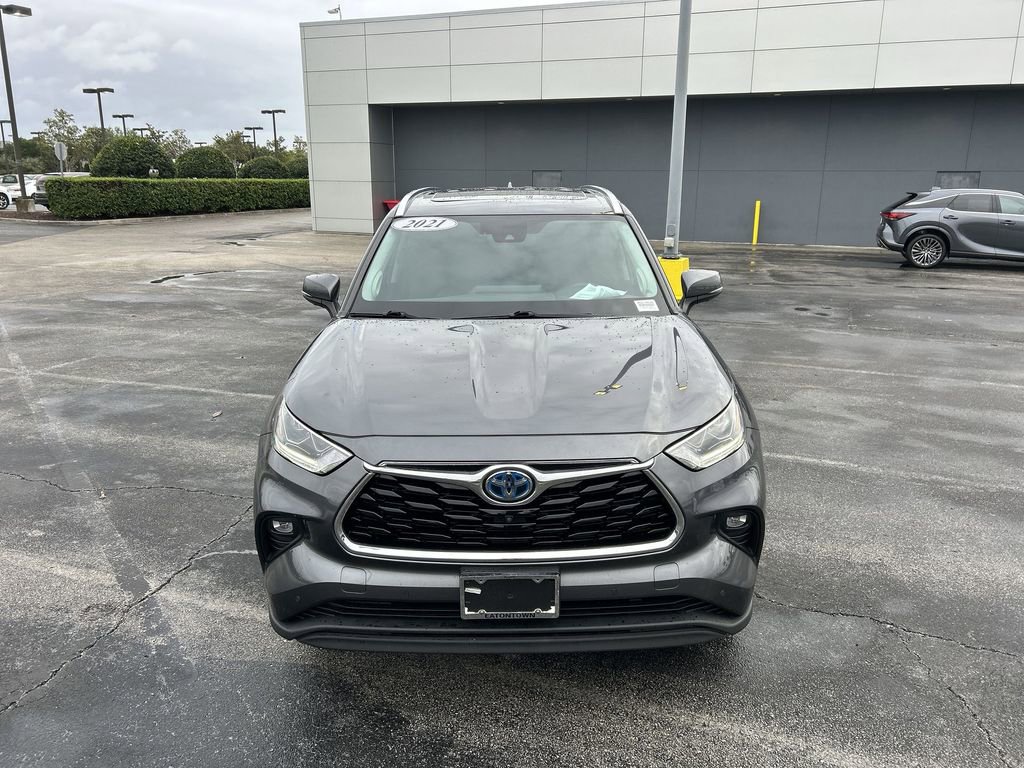 Used 2021 Toyota Highlander Limited image 19