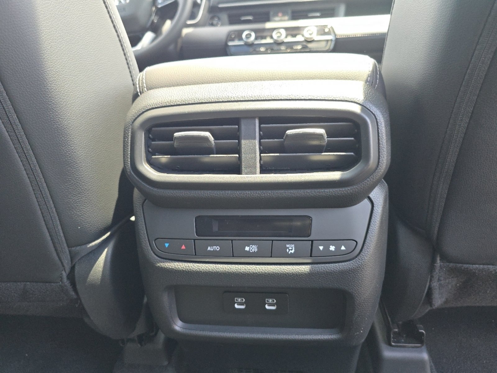 New 2026 Honda Pilot Touring image 27