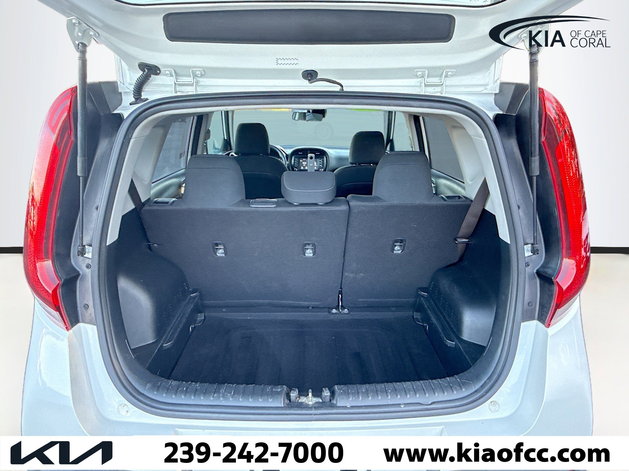 Used 2021 Kia Soul S image 12