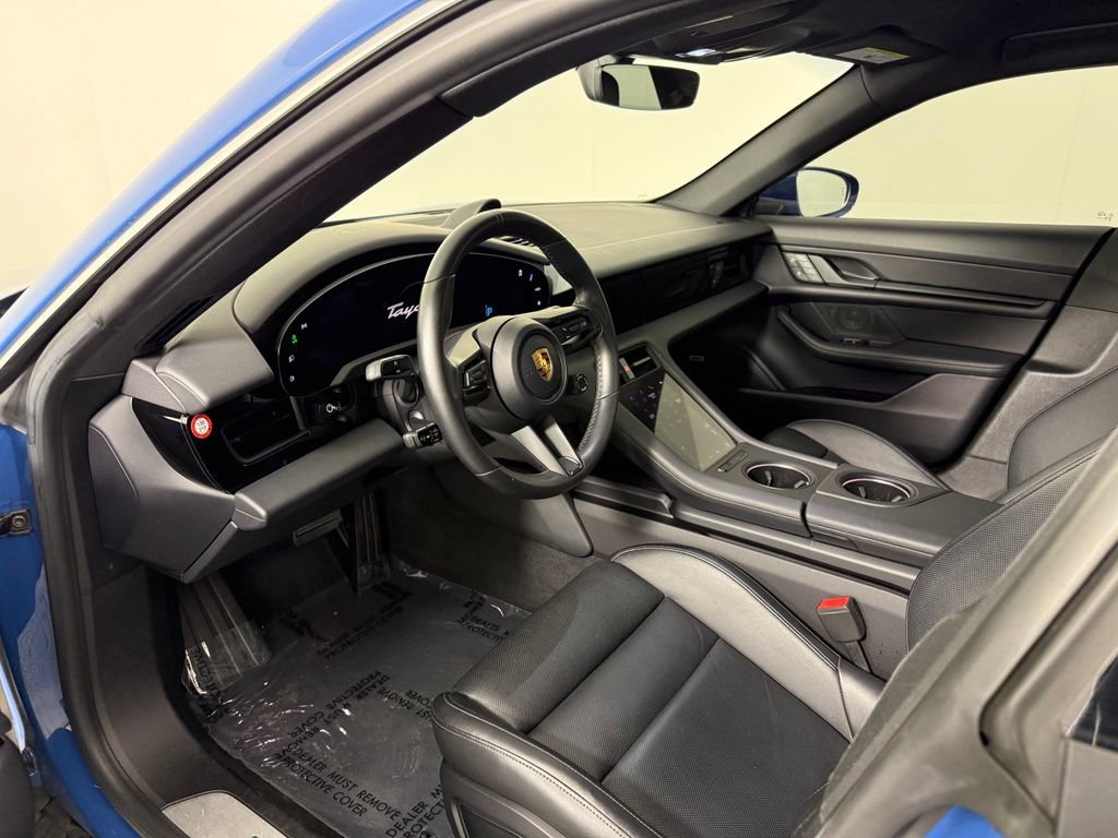 Certified 2022 Porsche Taycan 4S AWD/4WD image 4