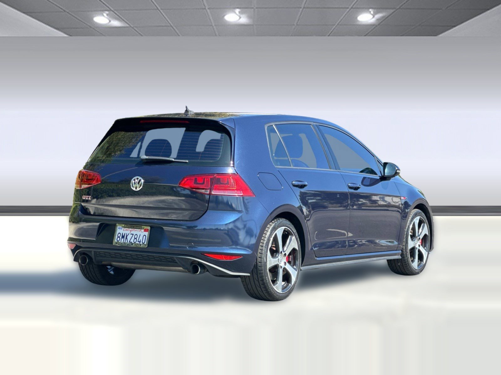 Used 2016 Volkswagen GTI S image 9