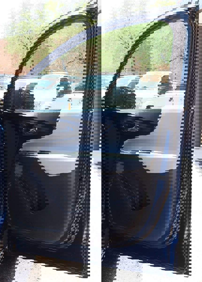 Used 2022 Chevrolet Equinox LS w/ LS Convenience Package image 33