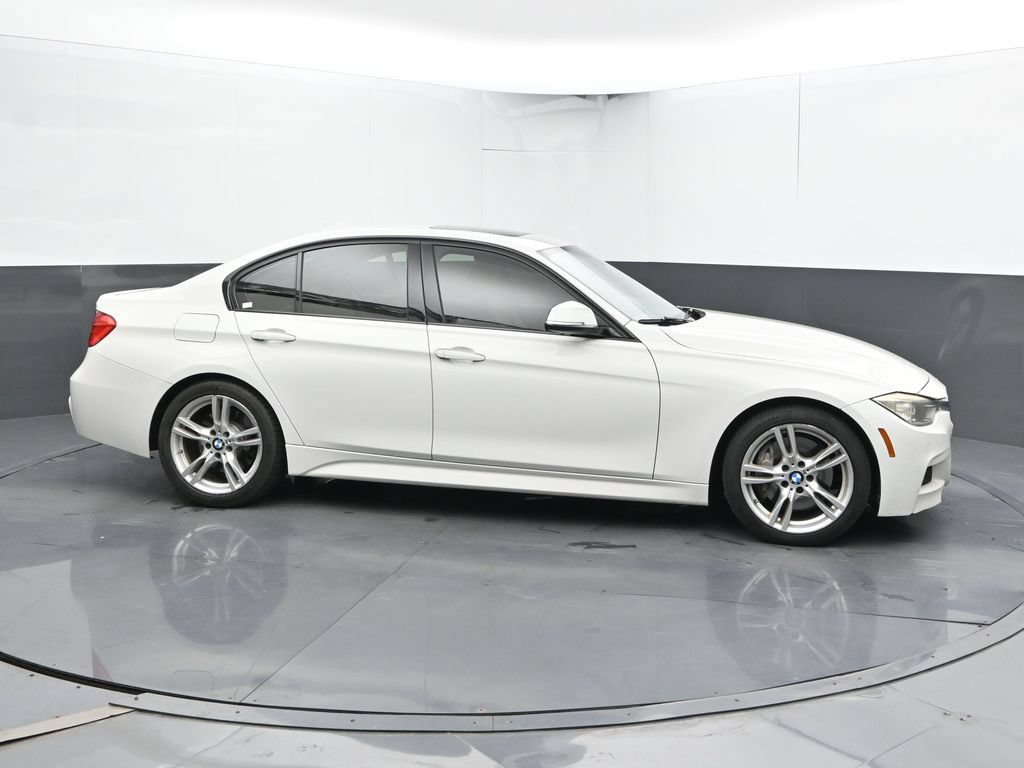 Used 2015 BMW 335i Sedan RWD image 4