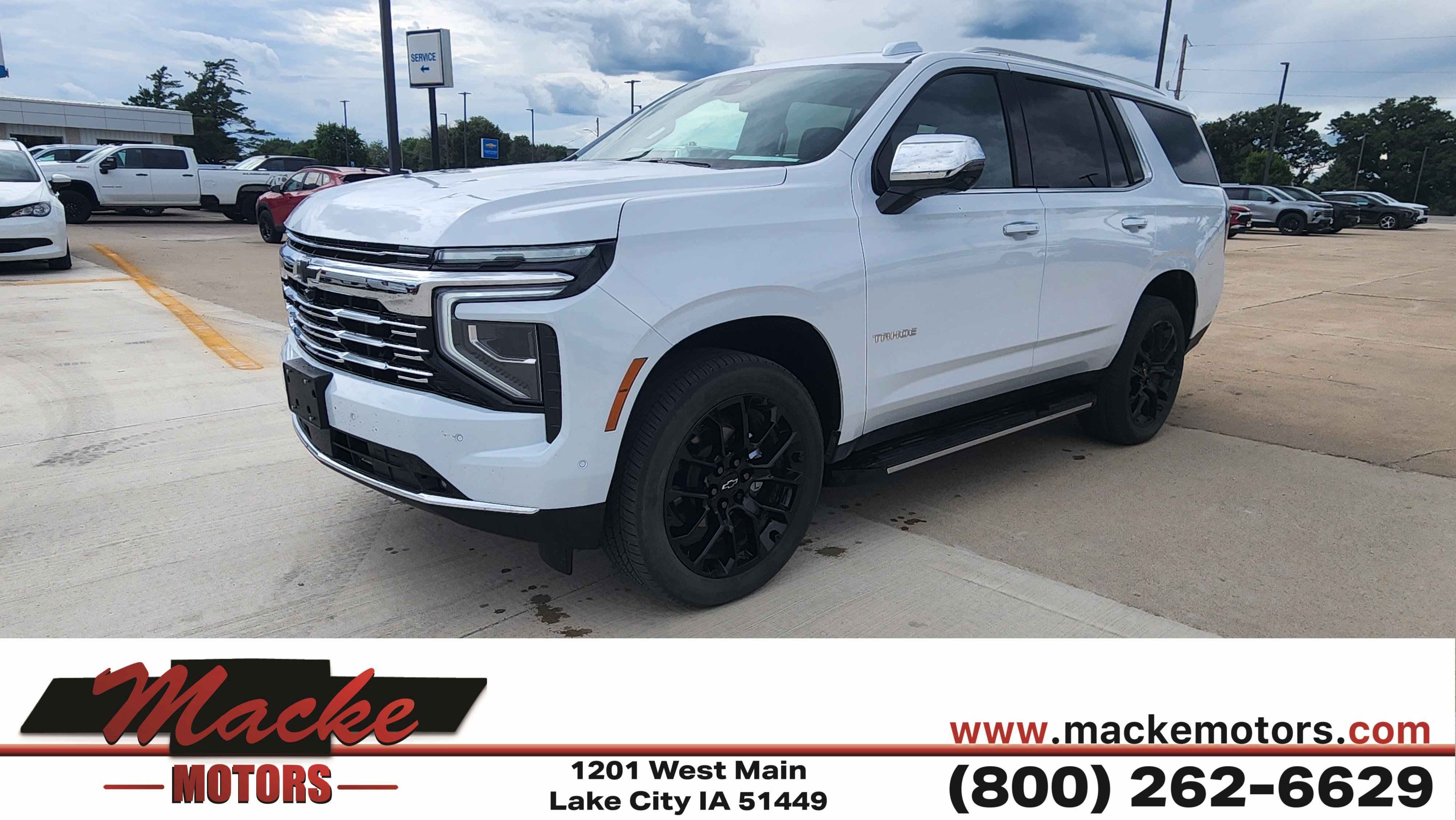 Used 2026 Chevrolet Tahoe Premier w/ Sun And Tow Package AWD/4WD image 1
