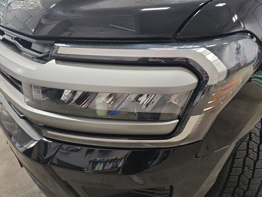 Used 2024 Ford Expedition Max XLT AWD/4WD image 35