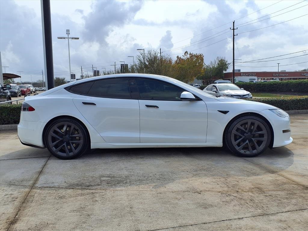 Used 2022 Tesla Model S image 8