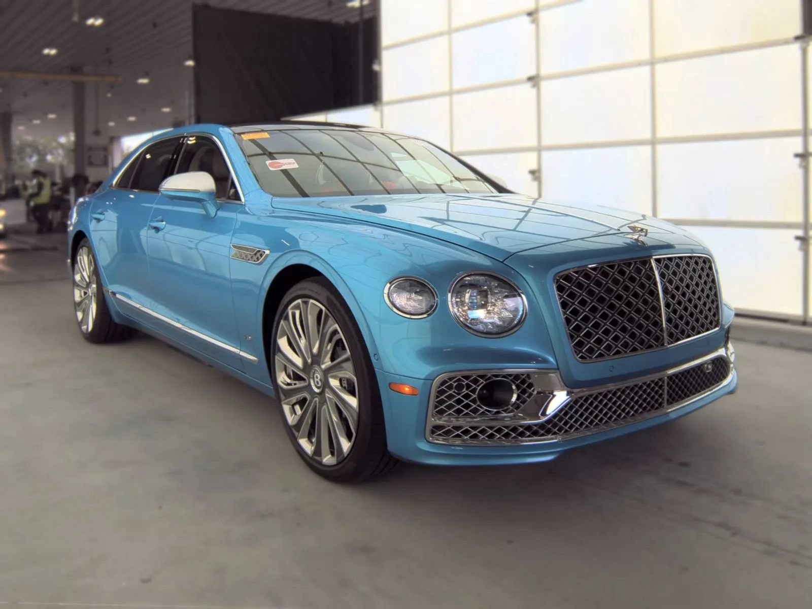 Used 2022 Bentley Flying Spur V8 AWD/4WD image 9