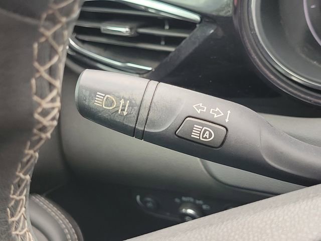 Used 2021 Buick Encore GX Select w/ Sport Touring Package FWD image 10