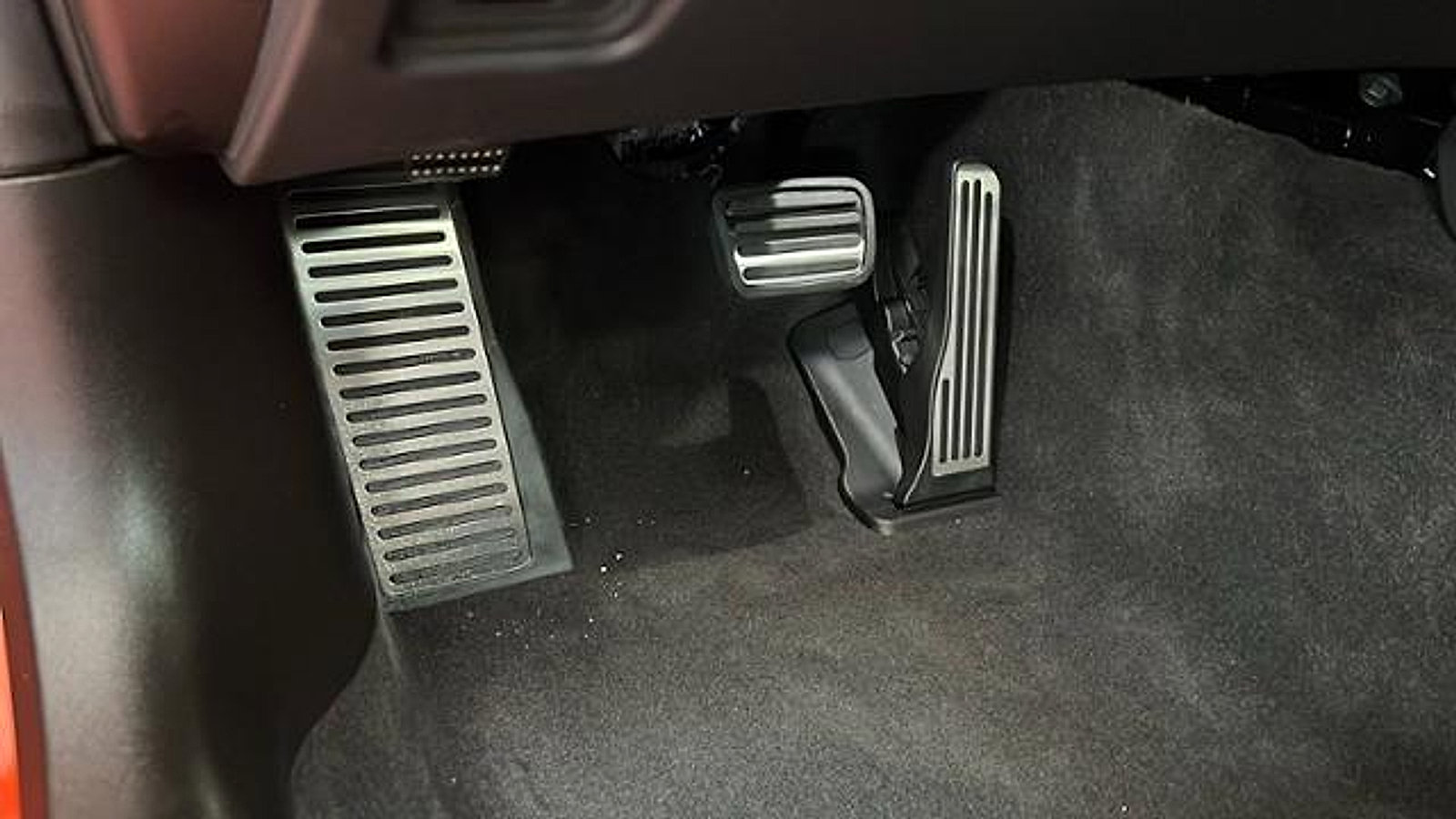 New 2025 Chevrolet Corvette Stingray Preferred Conv w/ Z51 Performance Package image 21