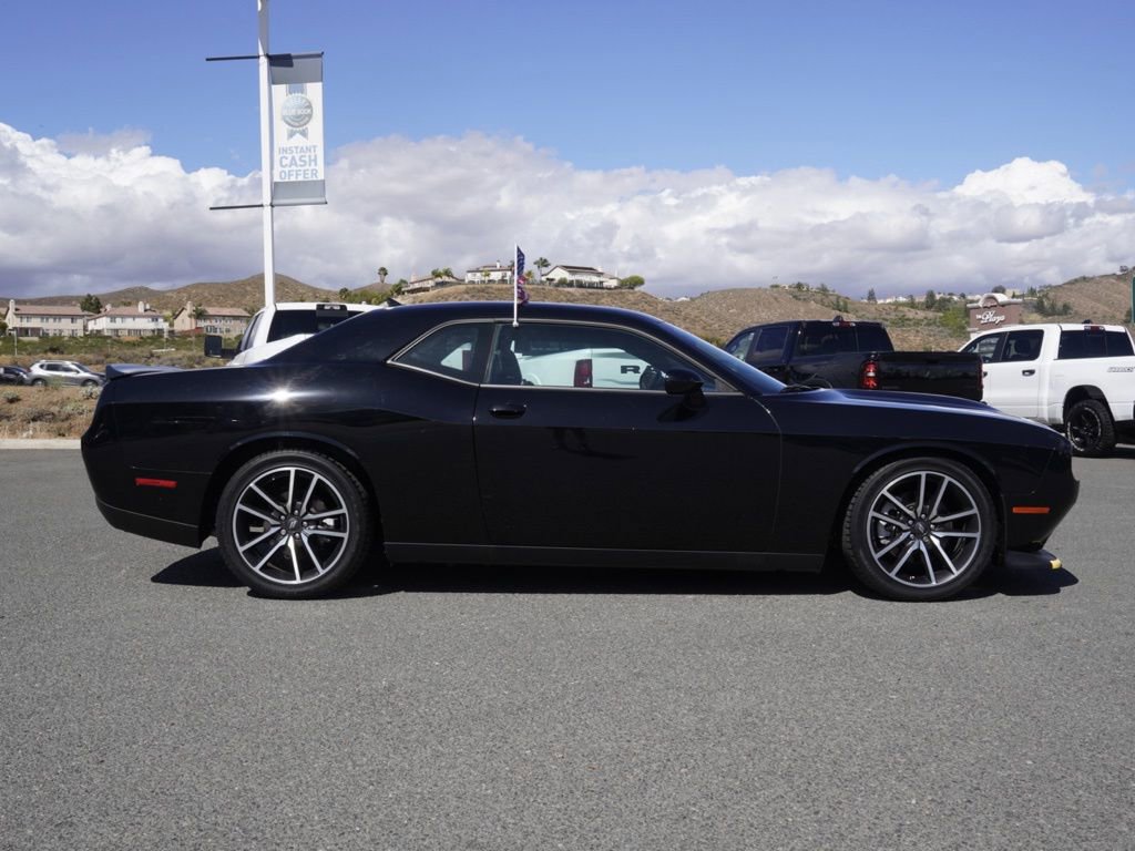 Certified 2023 Dodge Challenger GT w/ Plus Package RWD image 3