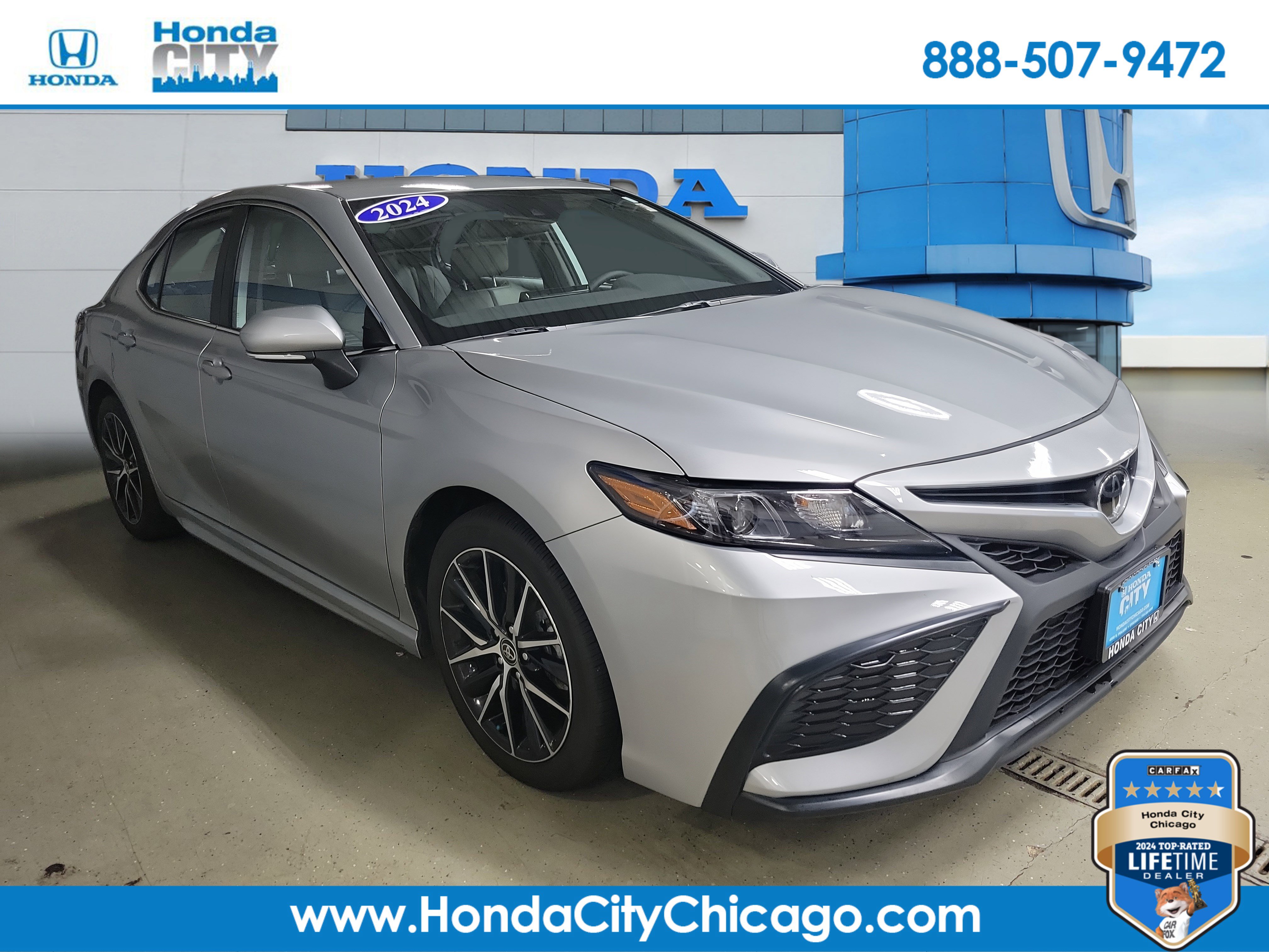 Used 2024 Toyota Camry SE