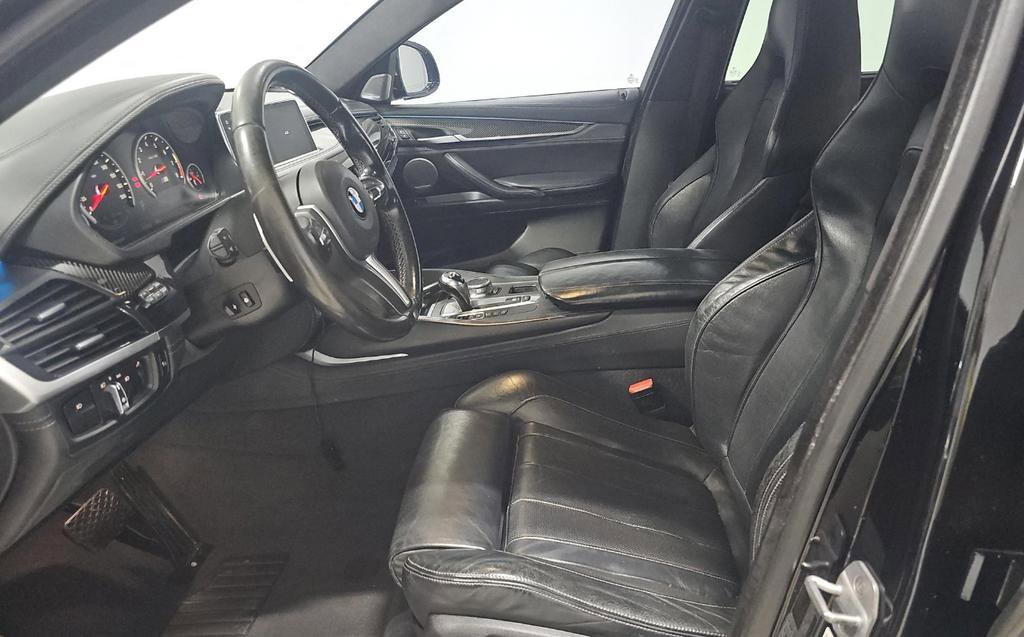 Used 2017 BMW X6 M AWD/4WD image 4