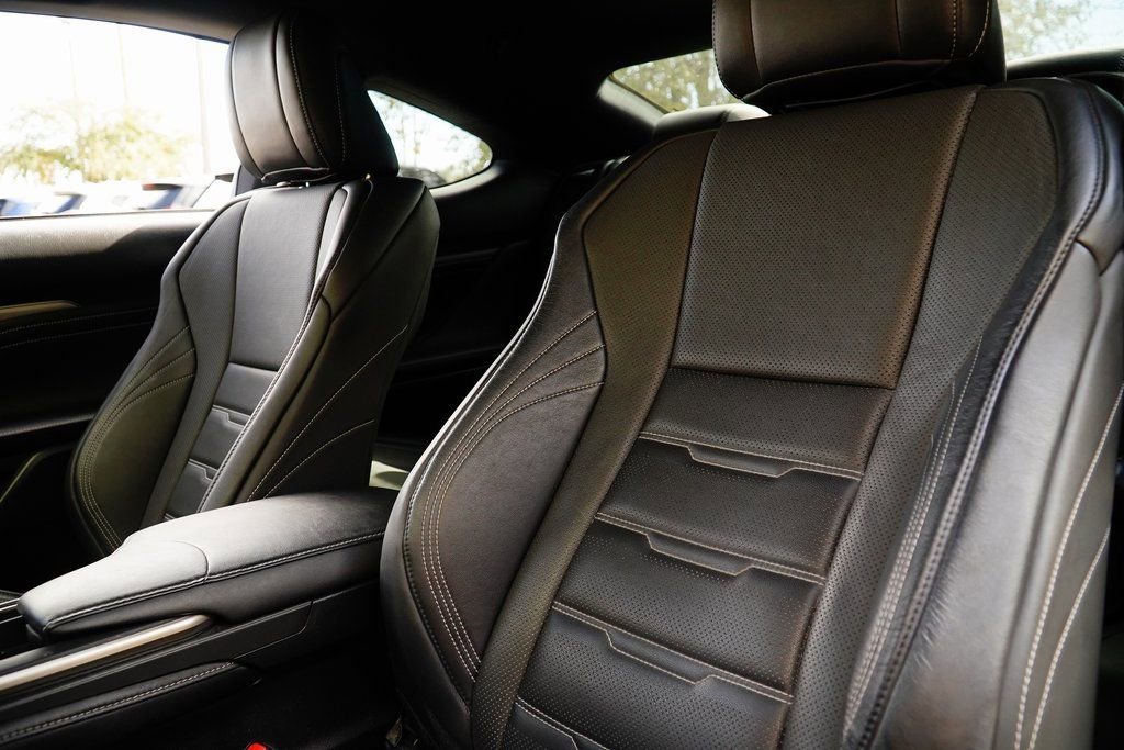 Used 2017 Lexus RC 200t RWD image 14