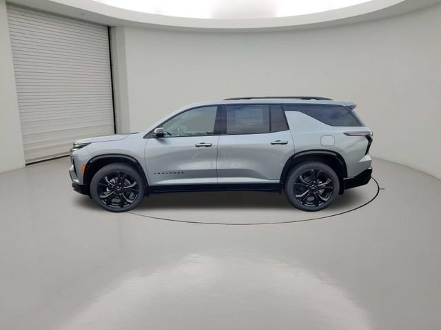 New 2027 Chevrolet Traverse RS w/ LPO, Floor Liner Package FWD image 4