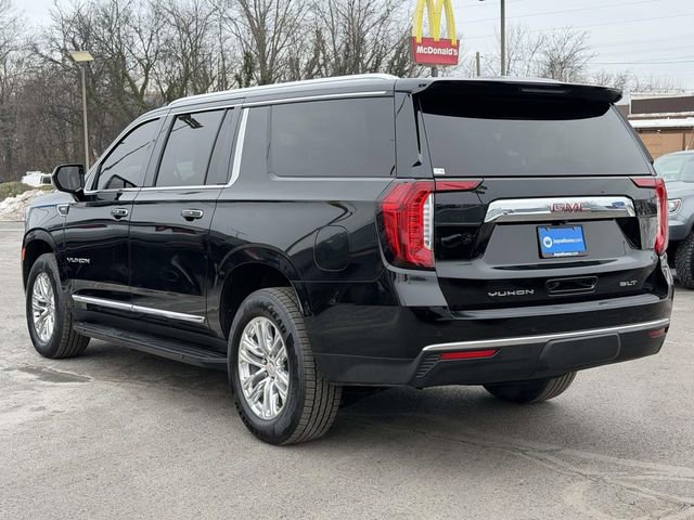Used 2023 GMC Yukon XL SLT image 3