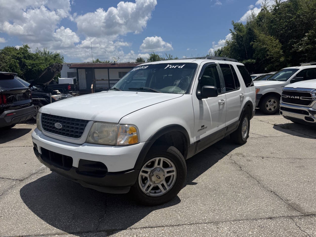 Used 2002 Ford Explorer XLT AWD/4WD image 1