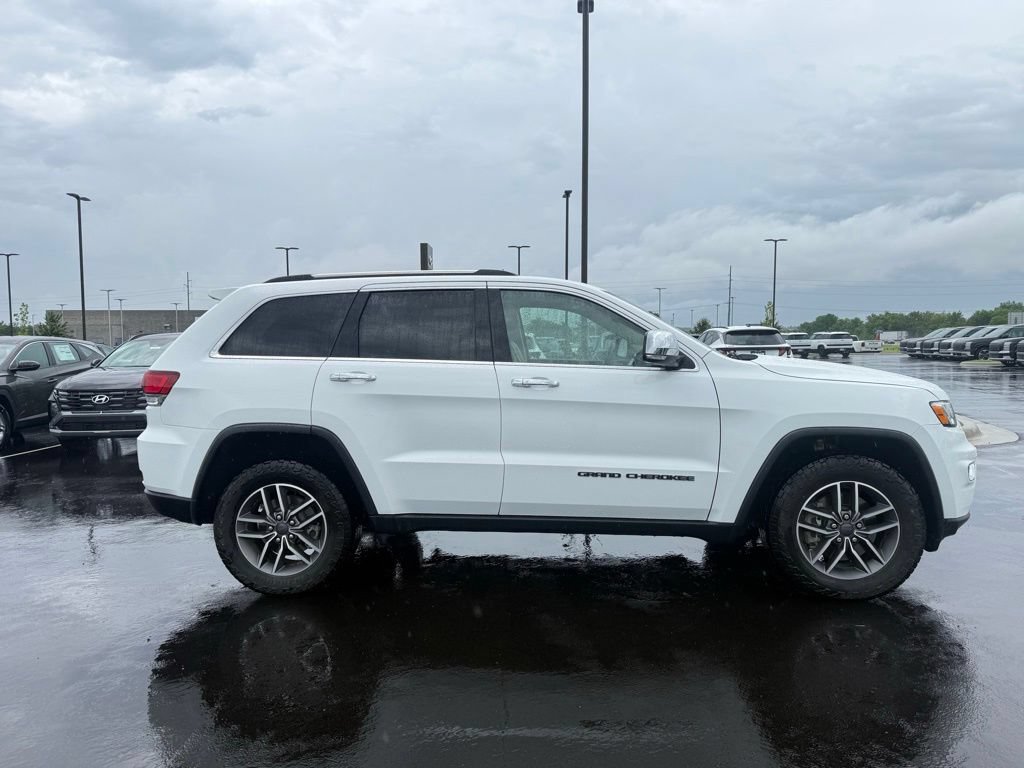 Used 2021 Jeep Grand Cherokee Limited AWD/4WD image 4