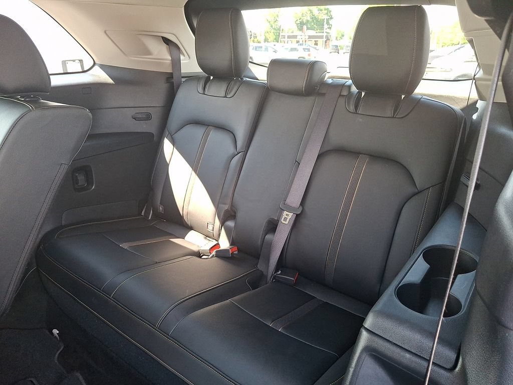 Used 2025 MAZDA CX-90 3.3 Turbo w/ Select Package AWD/4WD image 13