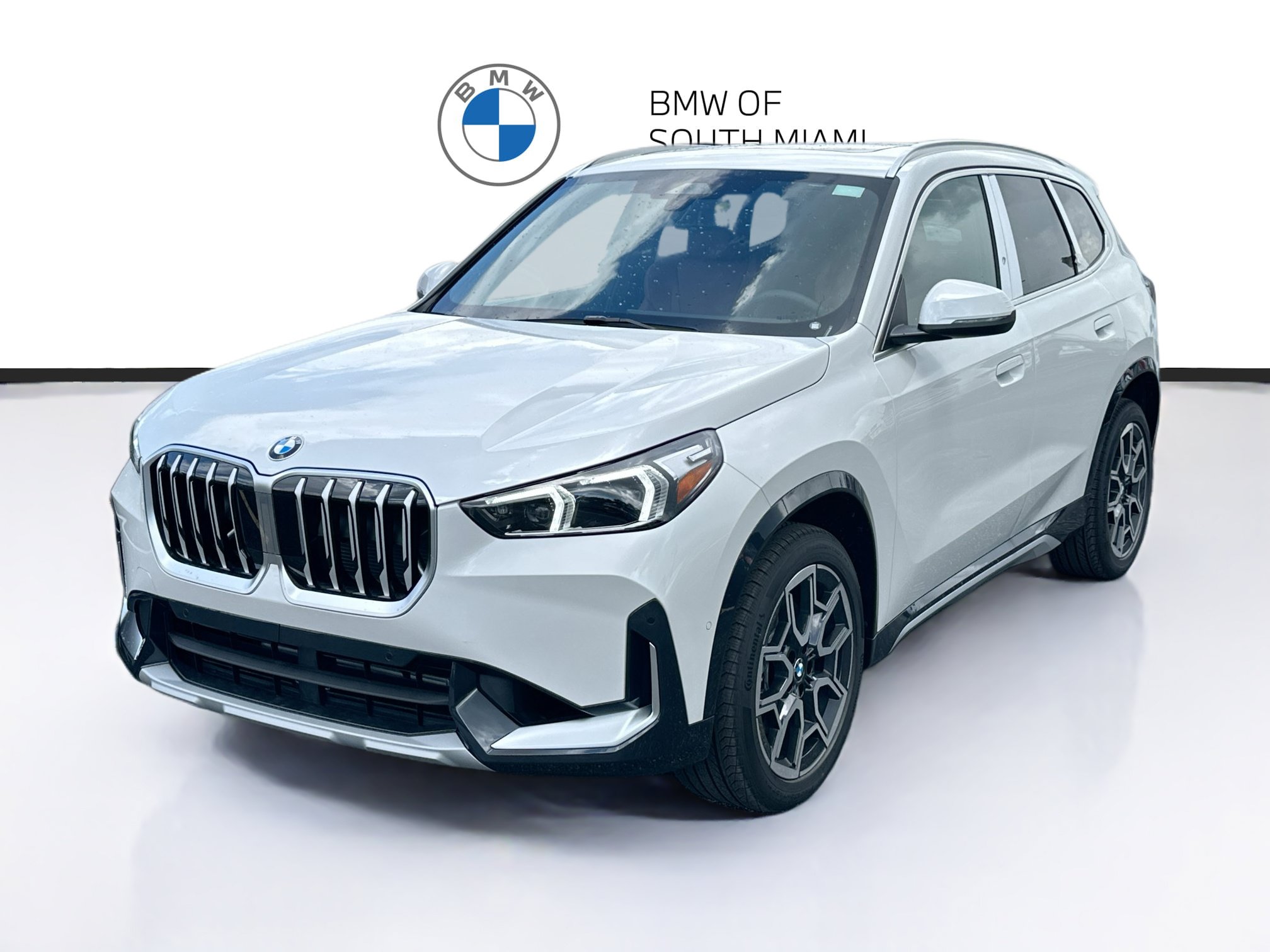New 2026 BMW X1 xDrive28i w/ Convenience Package AWD/4WD image 3