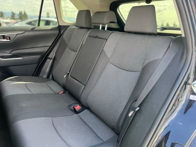 Used 2019 Toyota RAV4 XLE w/ Convenience Package FWD image 15