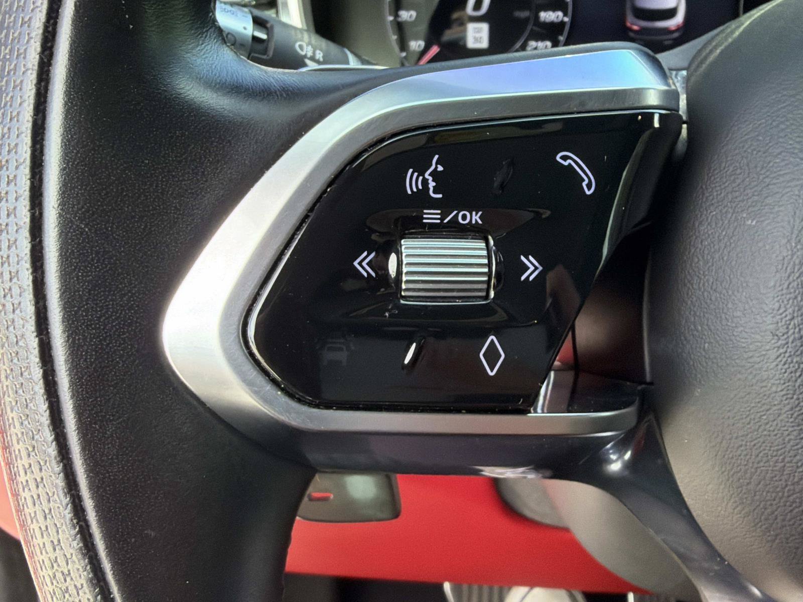 Used 2021 Jaguar F-PACE SVR AWD/4WD image 30
