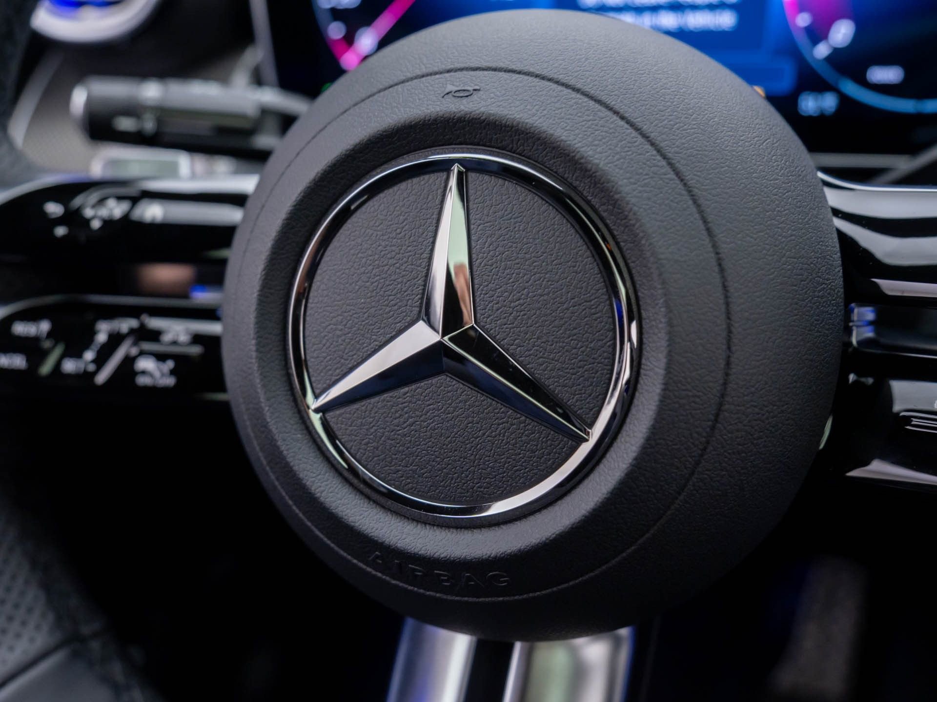 New 2026 Mercedes-Benz GLC 300 4MATIC image 24