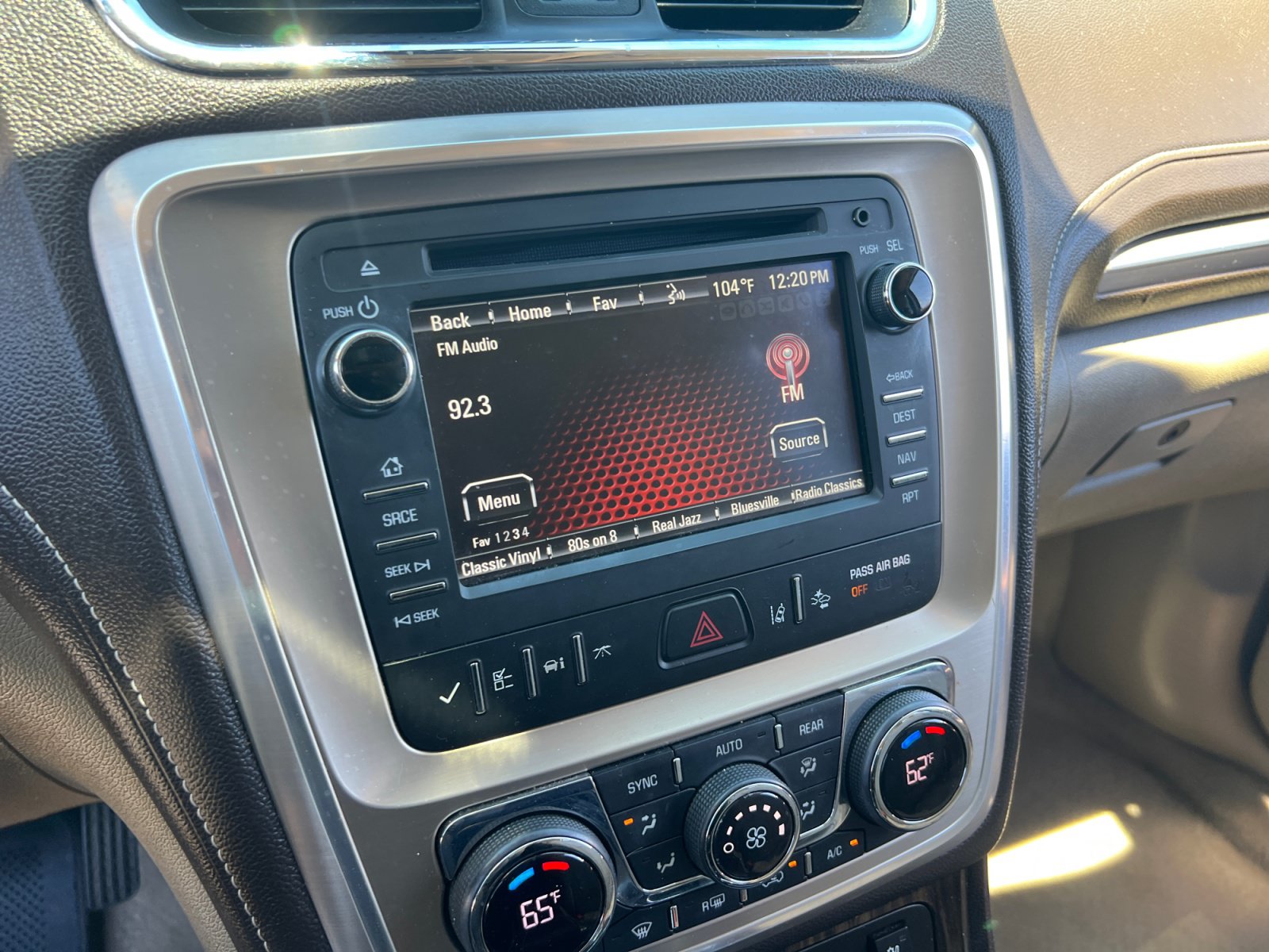 Used 2015 GMC Acadia Denali FWD image 12