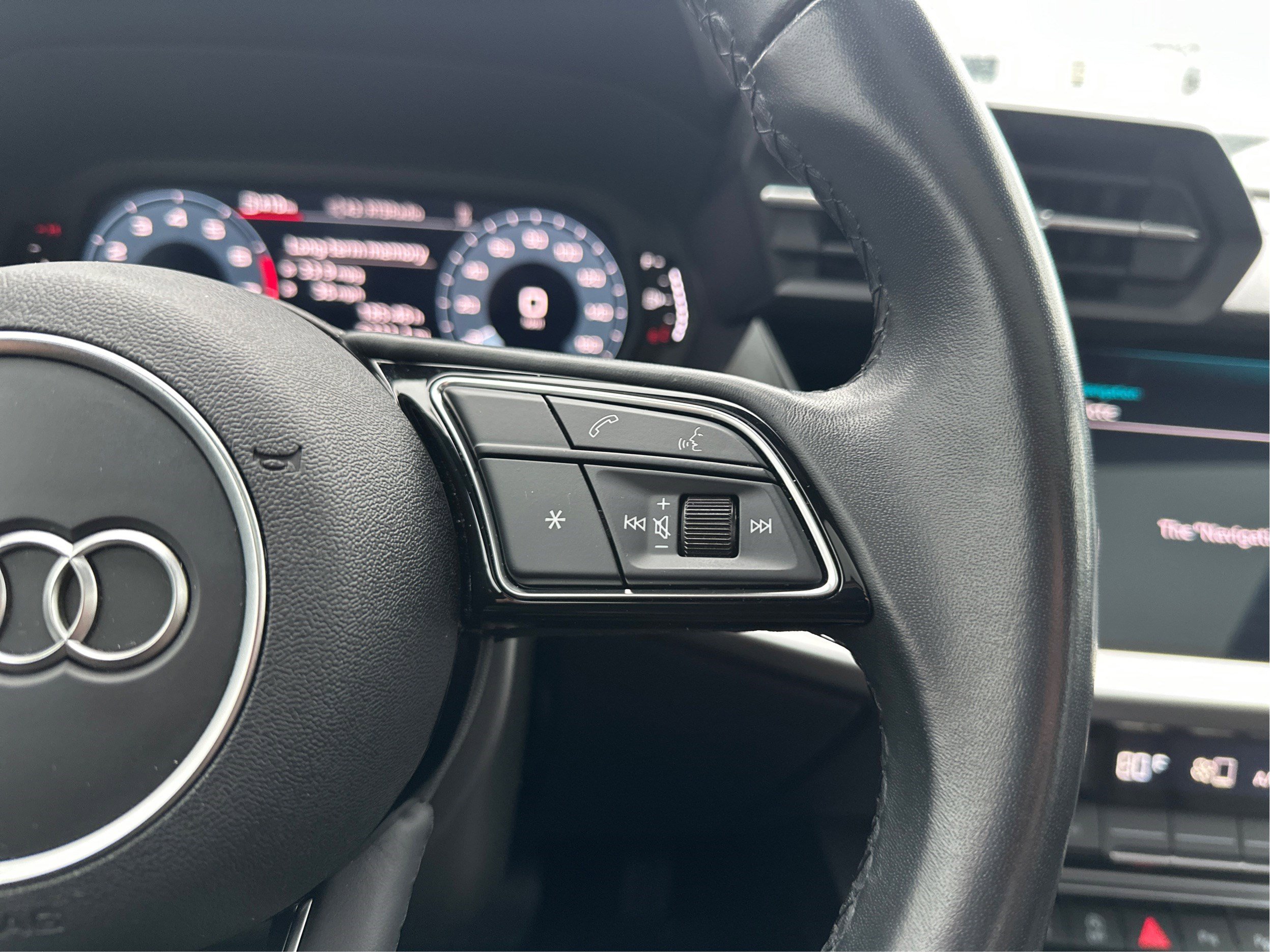Used 2024 Audi A3 2.0T Premium image 42