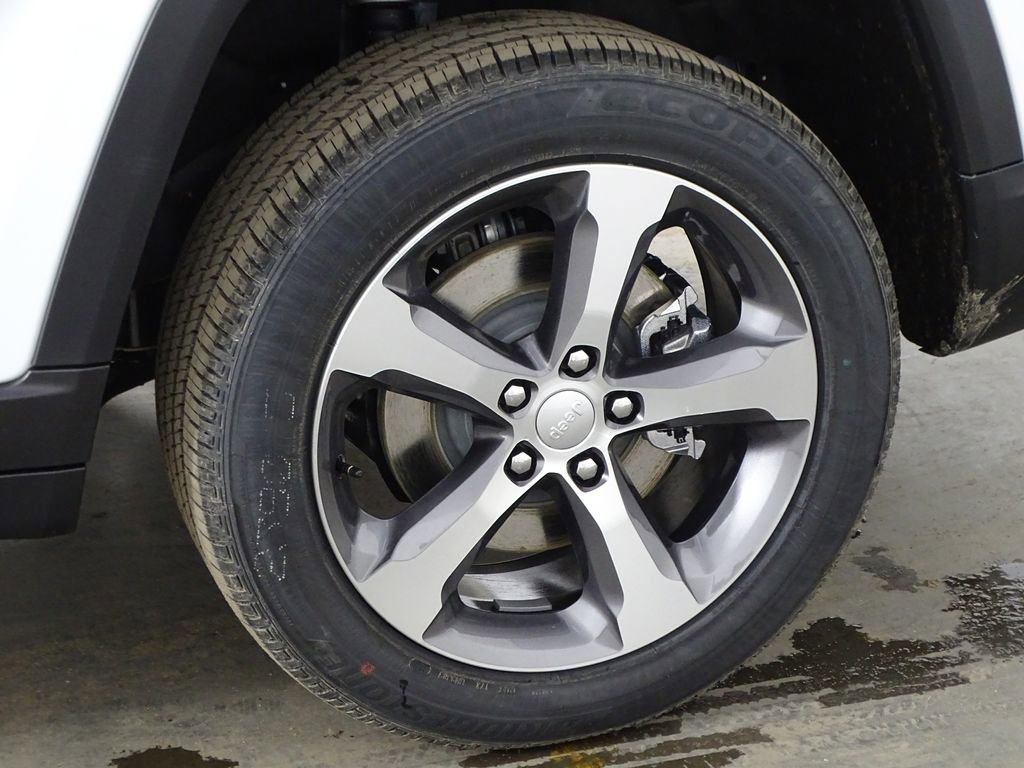 New 2025 Jeep Grand Cherokee L Limited image 50