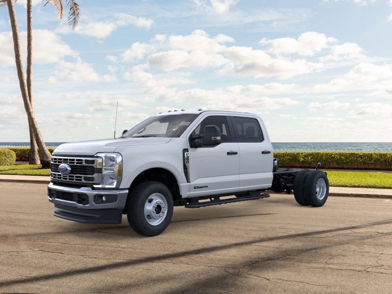 New 2025 Ford F350 XL w/ XL Chrome Package