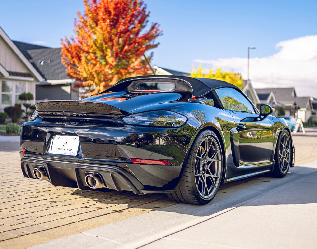 Used 2024 Porsche 718 Boxster Spyder RS RWD image 9