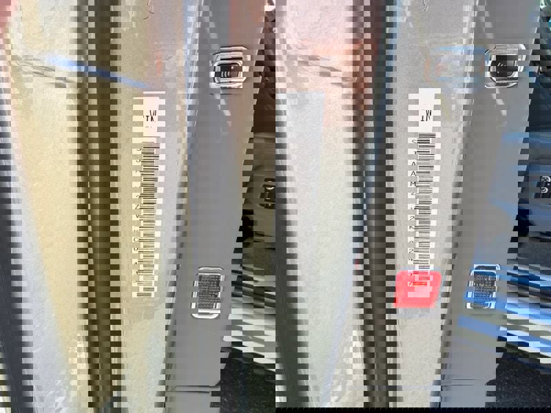 Used 2019 Bentley Bentayga image 37