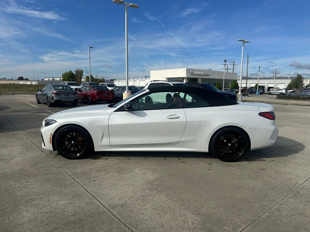 Used 2023 BMW 430i Convertible w/ M Sport Package image 8