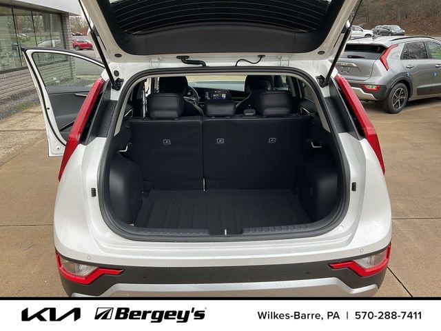 Certified 2023 Kia Niro EX FWD image 16