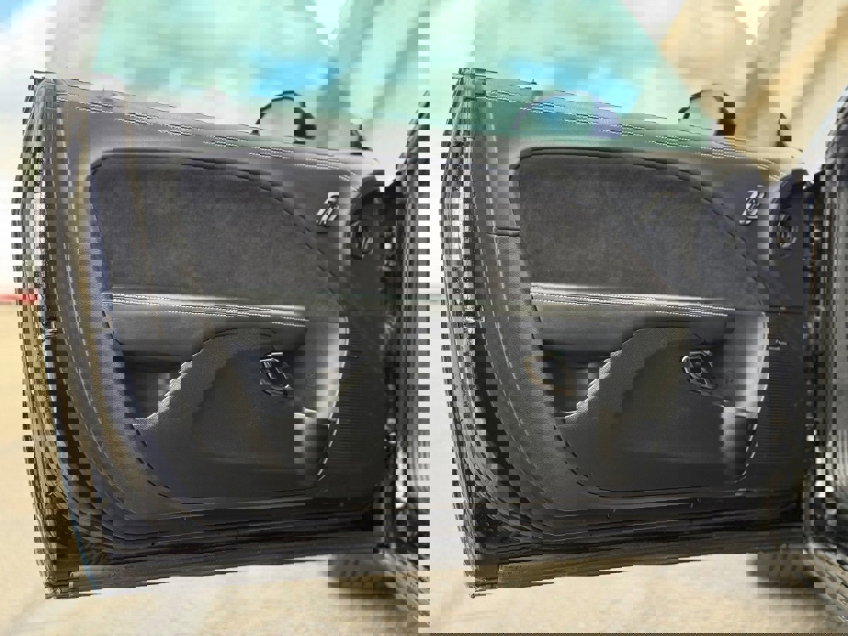 Used 2023 Dodge Challenger SRT Hellcat w/ Harmon/Kardon Sound Group RWD image 17