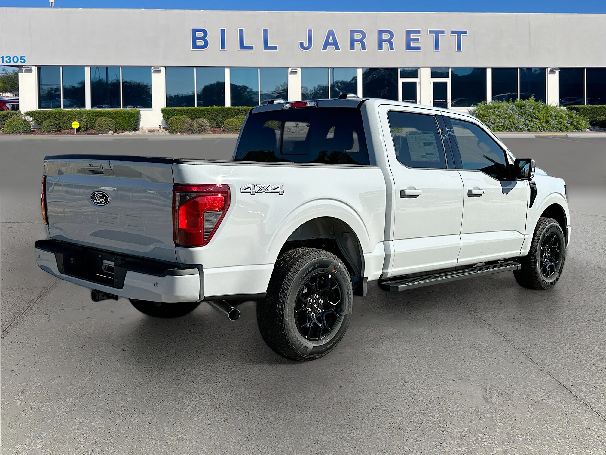 New 2026 Ford F150 XLT w/ Equipment Group 302A MID image 4