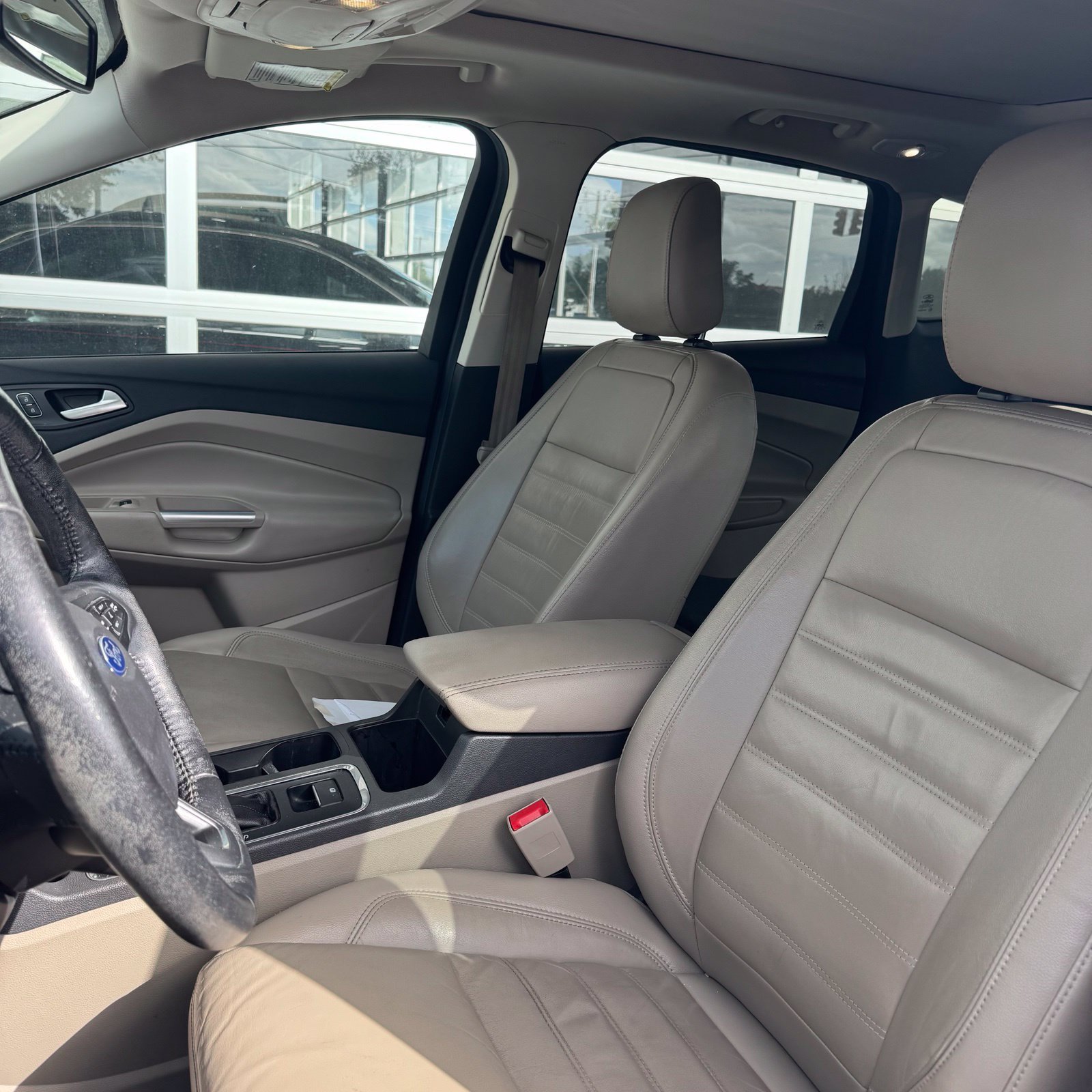 Used 2018 Ford Escape SEL w/ Ford Safe & Smart Package FWD image 11