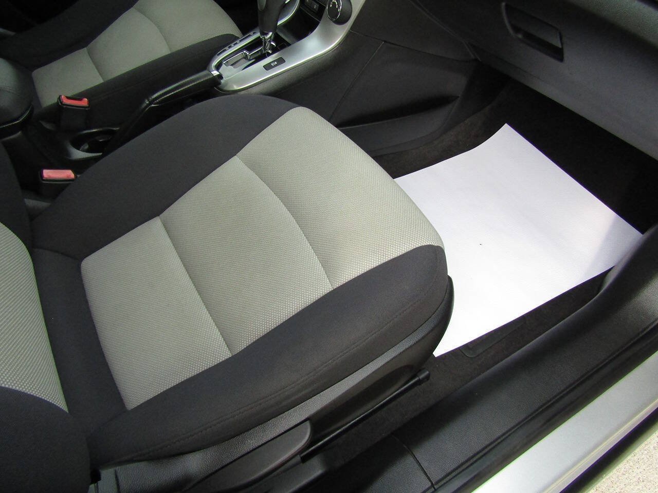 Used 2012 Chevrolet Cruze LS w/ Connectivity Package FWD image 17