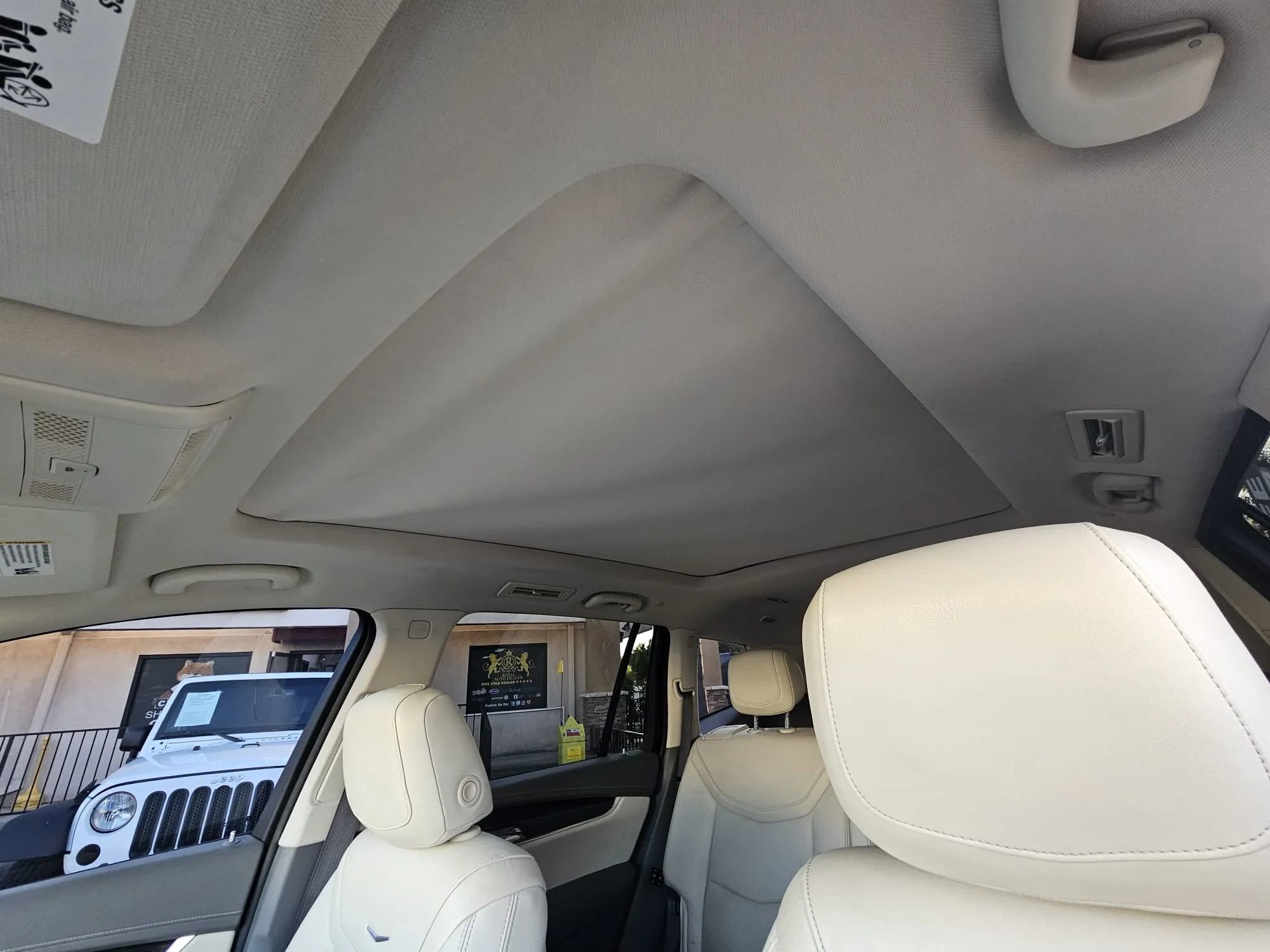 Used 2020 Cadillac XT6 Premium Luxury FWD image 38