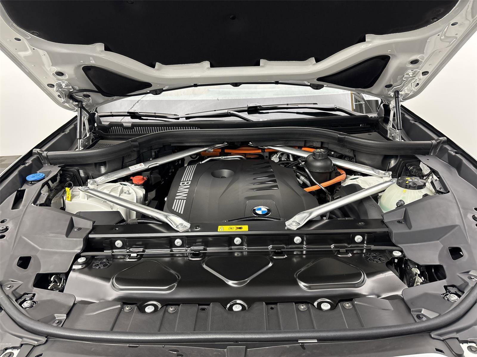 New 2026 BMW X5 xDrive50e w/ Executive Package image 20