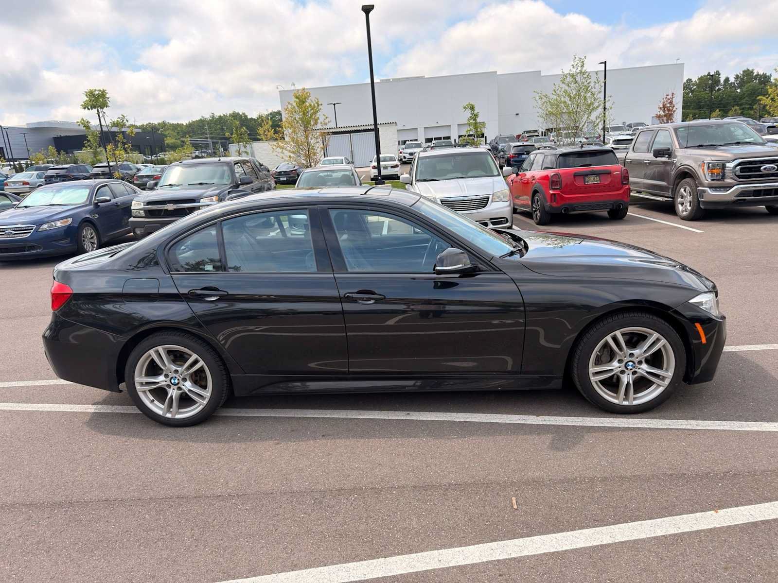 Used 2018 BMW 340i xDrive Sedan AWD/4WD image 10