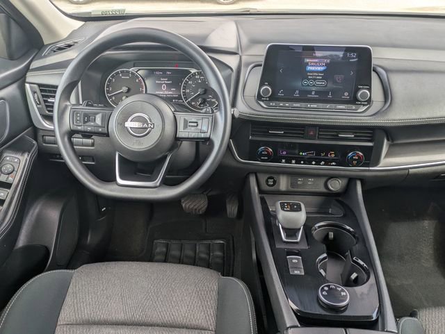 Used 2024 Nissan Rogue SV AWD/4WD image 30
